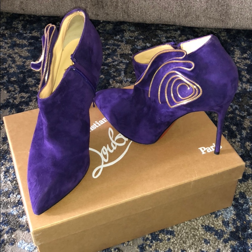 Christian Louboutin Miss Baba 100 Suede Booties